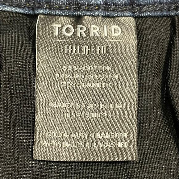 Torrid Womens 10-14 (30X29) Trio Fit Slim Boot Limitless Stretch Dark Blue Denim - Picture 8 of 14